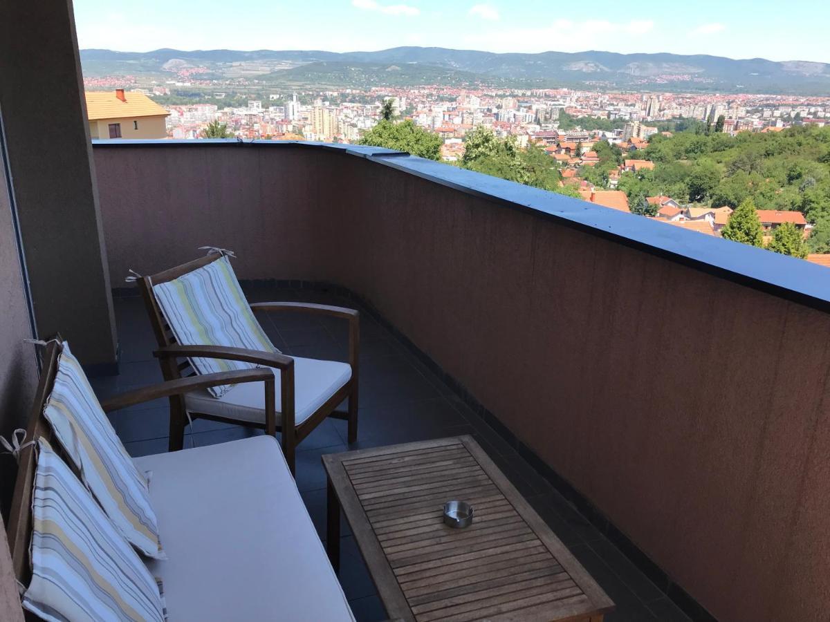 City View & Pool Apartment Nis Bagian luar foto